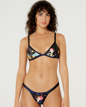 Load image into Gallery viewer, Gallery: Blueman Set Dance Mistica
