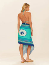 Load image into Gallery viewer, Model Back: Blueman Beach Skirt Saia Canga Pescado
