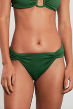 Load image into Gallery viewer, Gallery: Blueman Bottom Bottom Green Panama
