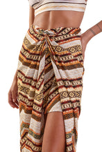 Load image into Gallery viewer, Image 02: Blueman Beach Skirt Diana Ubud
