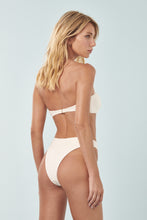 Load image into Gallery viewer, Image 05: Blueman Bottom Bottom Off-White-Lurex Rio
