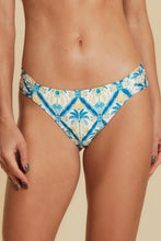 Load image into Gallery viewer, Gallery: Blueman Bottom Bottom Azulejo New-Pacifico

