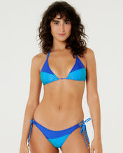 Load image into Gallery viewer, Gallery: Blueman Set Bikini Luz Azul
