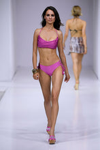 Load image into Gallery viewer, Image 04: Blueman Bottom Bottom Cairo Rosa Perfume
