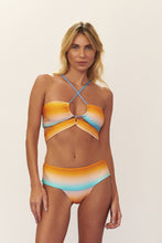 Load image into Gallery viewer, Model Front: Blueman Bottom Bottom Degrade-Summer Fiji
