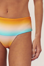 Load image into Gallery viewer, Image 06: Blueman Bottom Bottom Degrade-Summer Fiji
