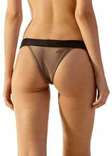 Load image into Gallery viewer, Image 05: Blueman Bottom Bottom Matelasse Caramelo Preto
