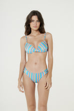 Load image into Gallery viewer, Model Front: Blueman Set Brigitte Pacifico Comfort Sistere
