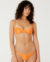 Load image into Gallery viewer, Gallery: Blueman Set Chandon Fada Laranja
