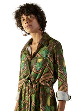 Load image into Gallery viewer, Image 06: Blueman Shirtdress Chemise Java
