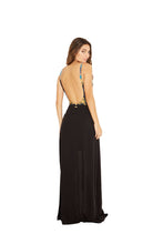Load image into Gallery viewer, Model Back: Blueman Beach Skirt Clea Preto
