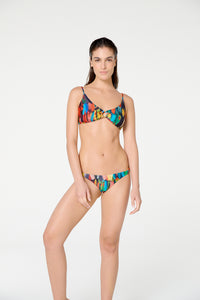 Model Front: Blueman Set Isis Tupinamba