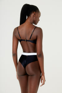 Model Back: Blueman Set Latino Belga Preto