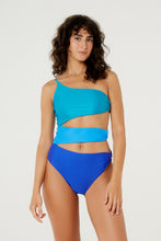 Load image into Gallery viewer, Model Front: Blueman One-Piece Maio Missy Color Ver24 Azul
