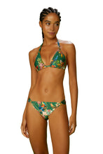 Load image into Gallery viewer, Model Front: Blueman Set Set Ring-Tropical Prado Kaiak
