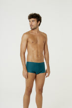 Load image into Gallery viewer, Model Front: Blueman Sunga / Boxer Sunga Berlim Liso Verde V24
