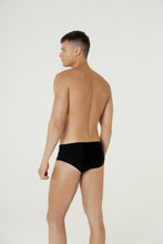 Load image into Gallery viewer, Model Back: Blueman Sunga / Boxer Sunga Ricky Preto
