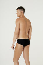 Load image into Gallery viewer, Model Back: Blueman Sunga / Boxer Sunga Spot Lisa Preto
