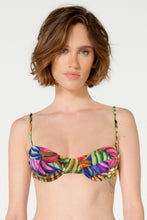Load image into Gallery viewer, Gallery: Blueman Top Top Chandon Tahiti Banana Pop
