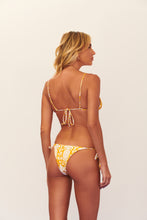 Load image into Gallery viewer, Top Seiva-Doce-Amarela Inside-Double

