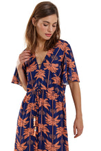 Load image into Gallery viewer, Vestido Longo Letícia
