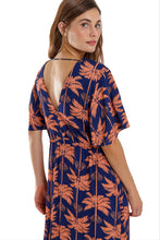 Load image into Gallery viewer, Vestido Longo Letícia
