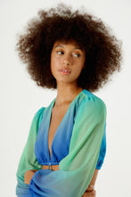 Load image into Gallery viewer, Vestido Longo Resort Degrade Sky Barrado
