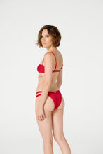 Load image into Gallery viewer, Chandon Crispy Vermelho

