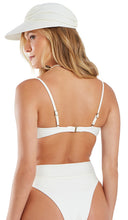 Load image into Gallery viewer, Top Latino Color Off White

